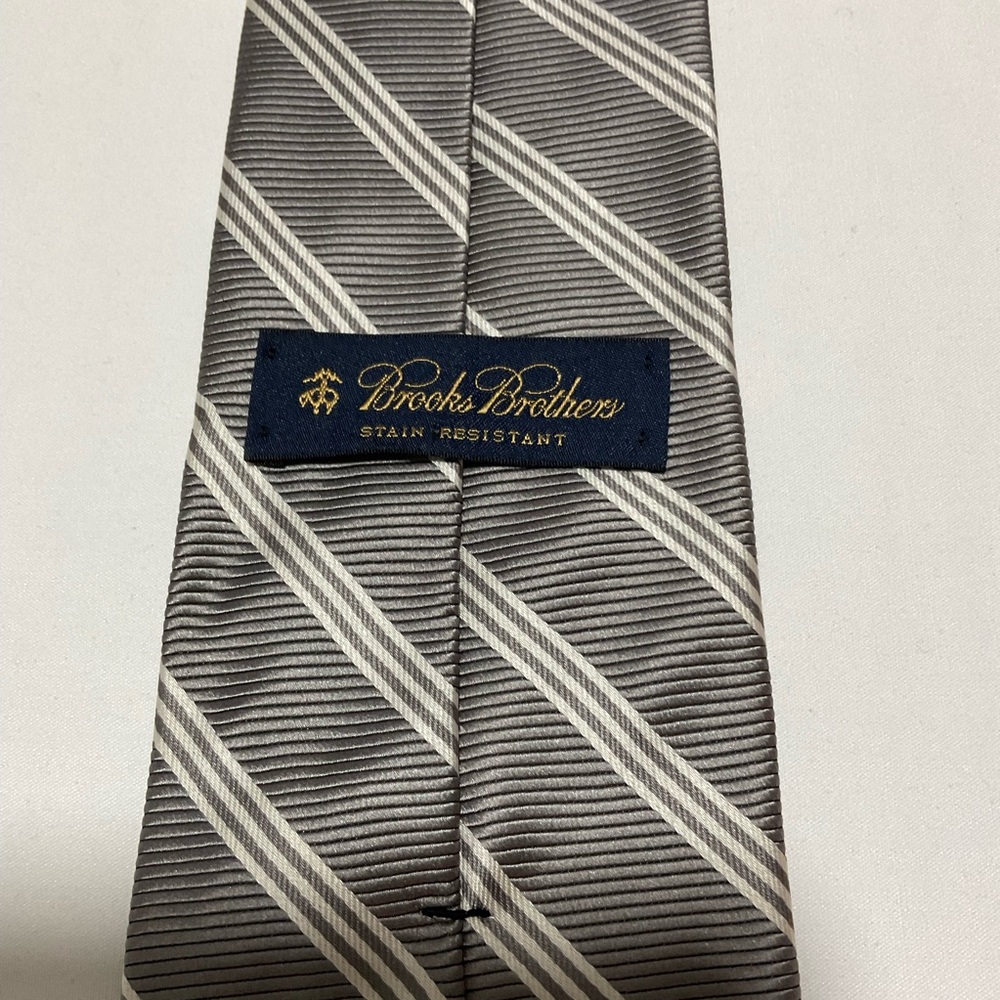 Brooks Brothers Stain Resistant Silk Necktie